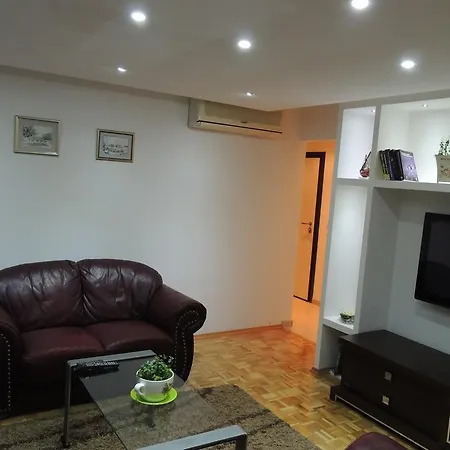 Holiday Apartmán *